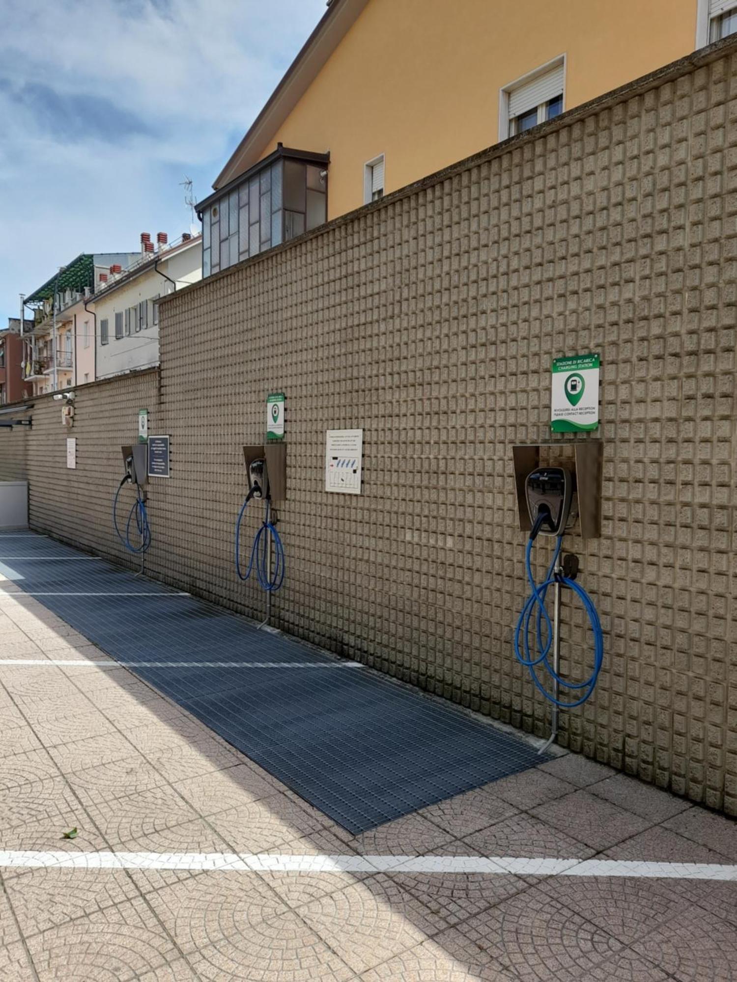 Hotel Ovest Piacenza Exteriér fotografie